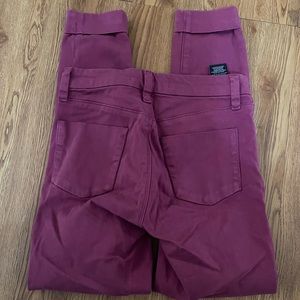 J Brand Size 25 Skinny Jeans Dark Pink